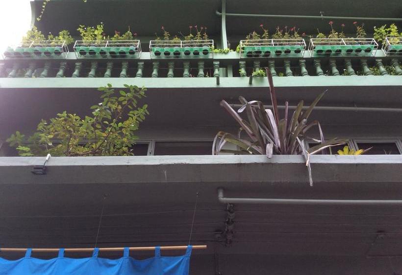 Nesuto Hostel & Cafe Ramkamhaeng 52 Bang Kapi