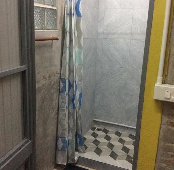 Nesuto Hostel & Cafe Ramkamhaeng 52 15