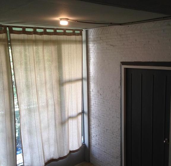 Nesuto Hostel & Cafe Ramkamhaeng 52 8