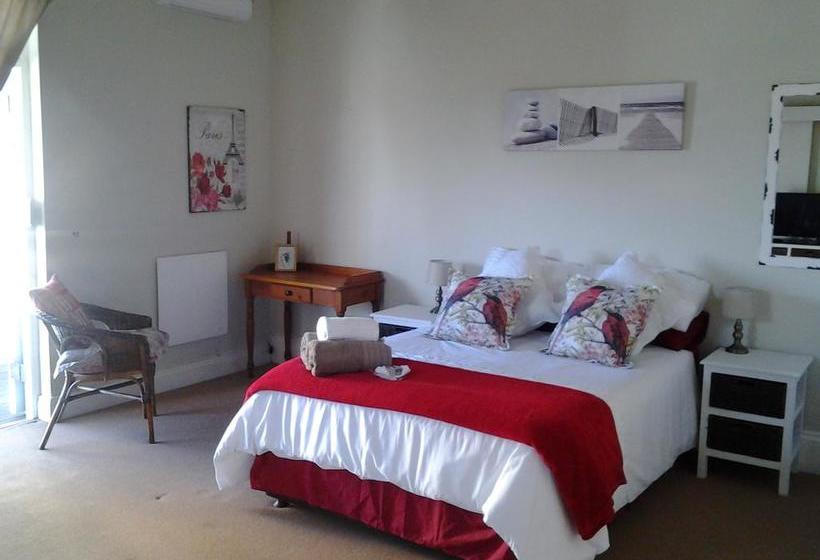 Bed and Breakfast Ye Olde Sutherland Inn Eastern Cape