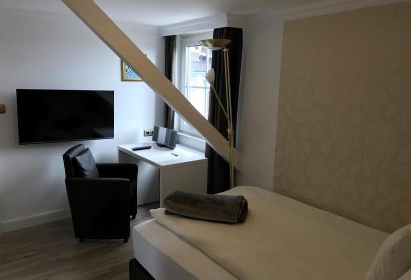 Hotel De Insulåner 9