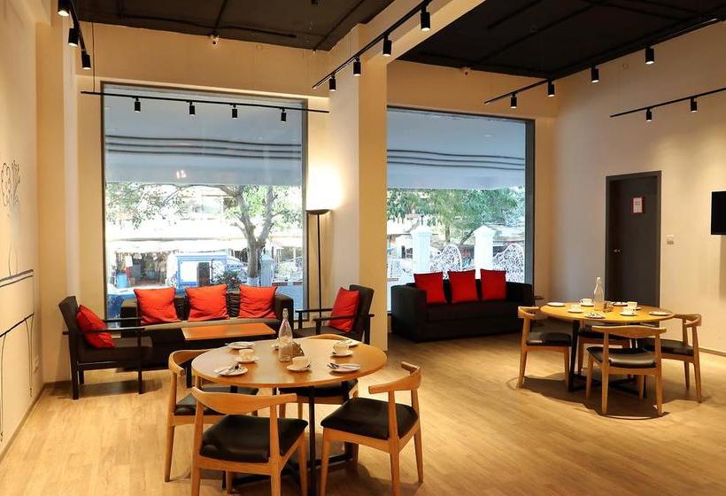 Hotel Oyo Townhouse 021 Bombay Exhibition Centre 7