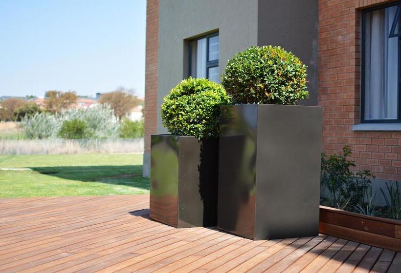 Hotel Regal Inn Midrand 4