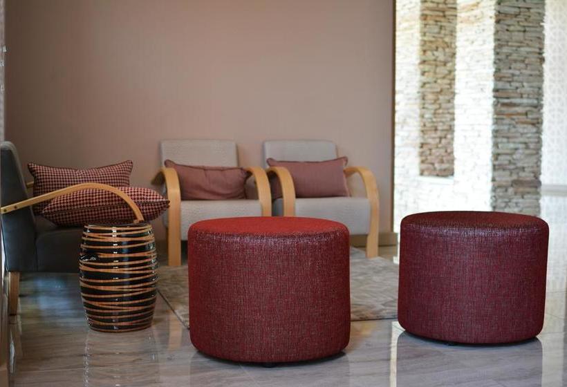 Hotel Regal Inn Midrand 6