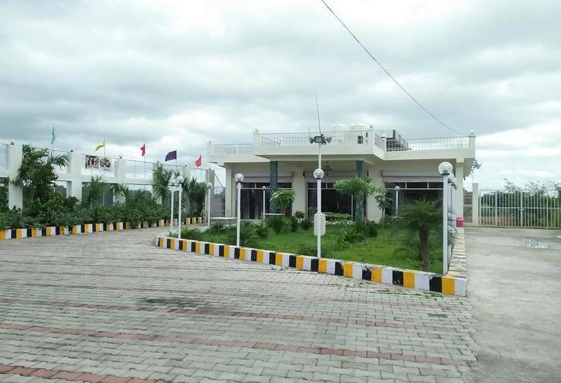 Resort Poonam Mahal 2