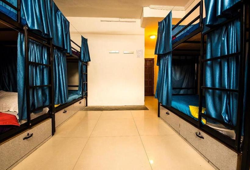 Bunkin Hostel Goa 2