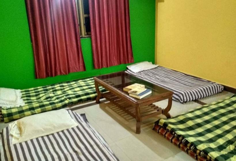 Bunkin Hostel Goa 5