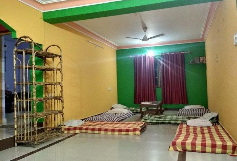 Bunkin Hostel Goa 7