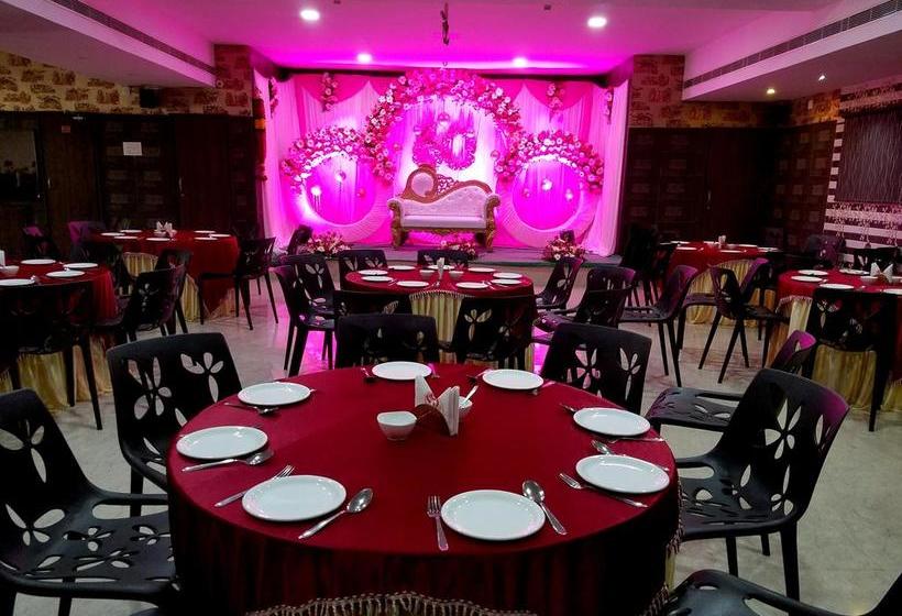 Hotel Venky S Delight 4