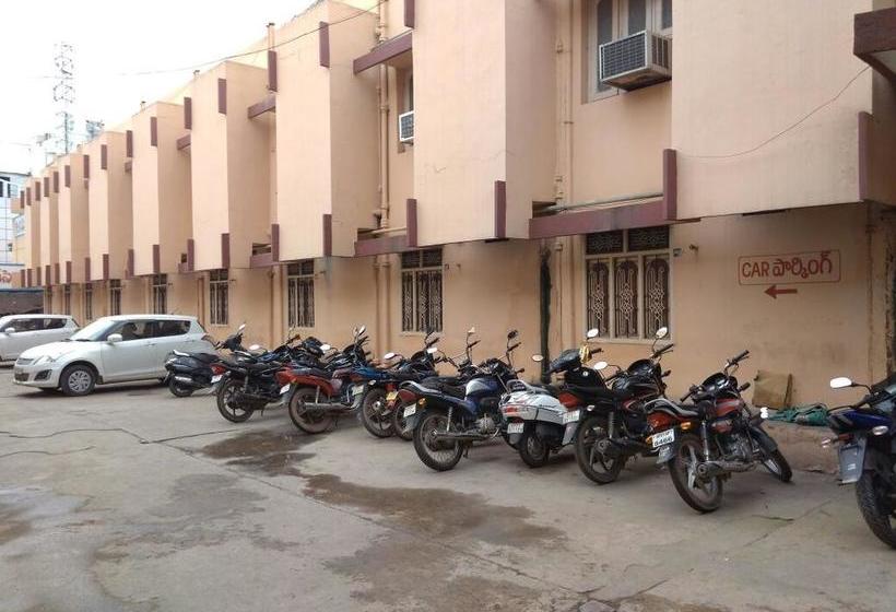Hotel Sri Aditya Lodge Kurnool