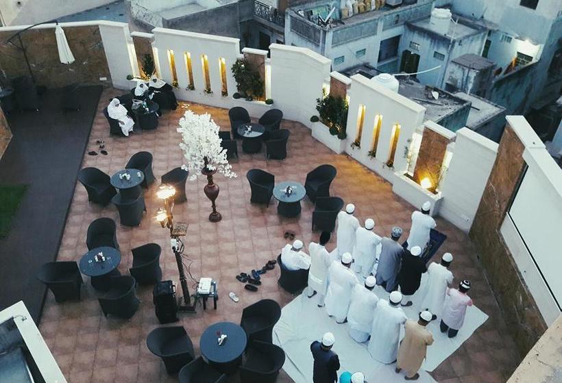 Hotel Jannat And Restaurant