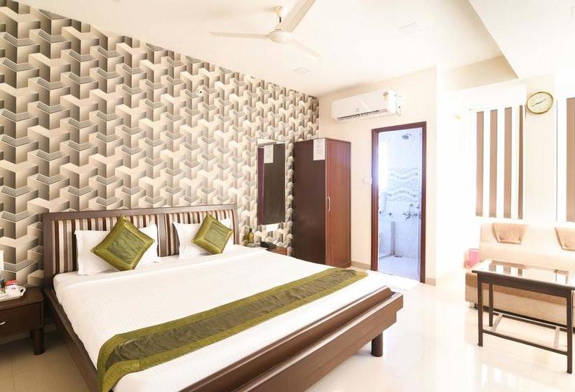 Hotel Treebo Prithviraj Indore