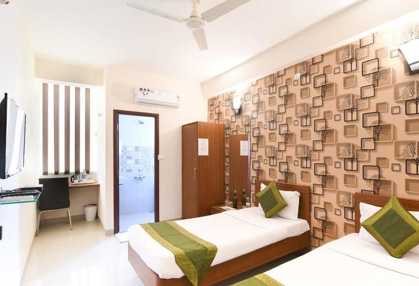 Hotel Treebo Prithviraj 12