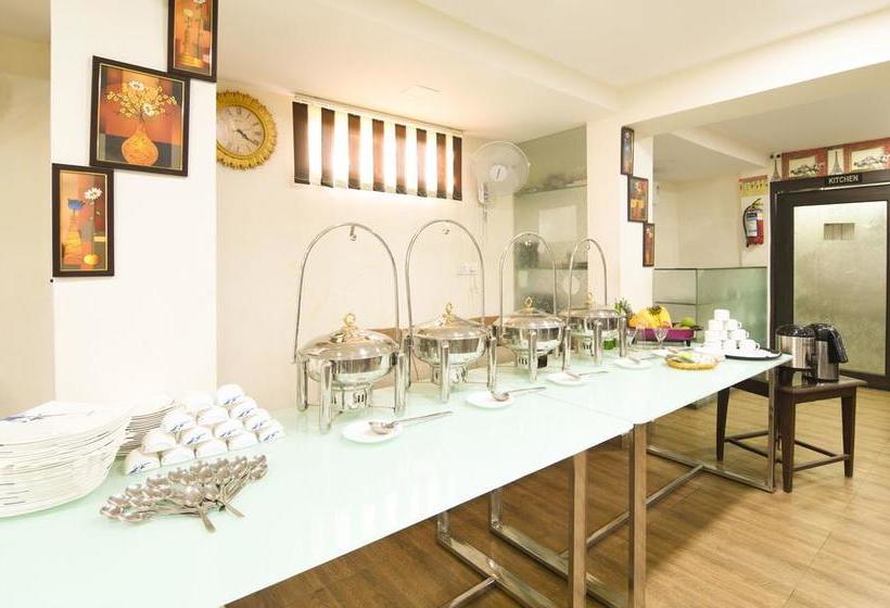 Hotel Treebo Prithviraj 15