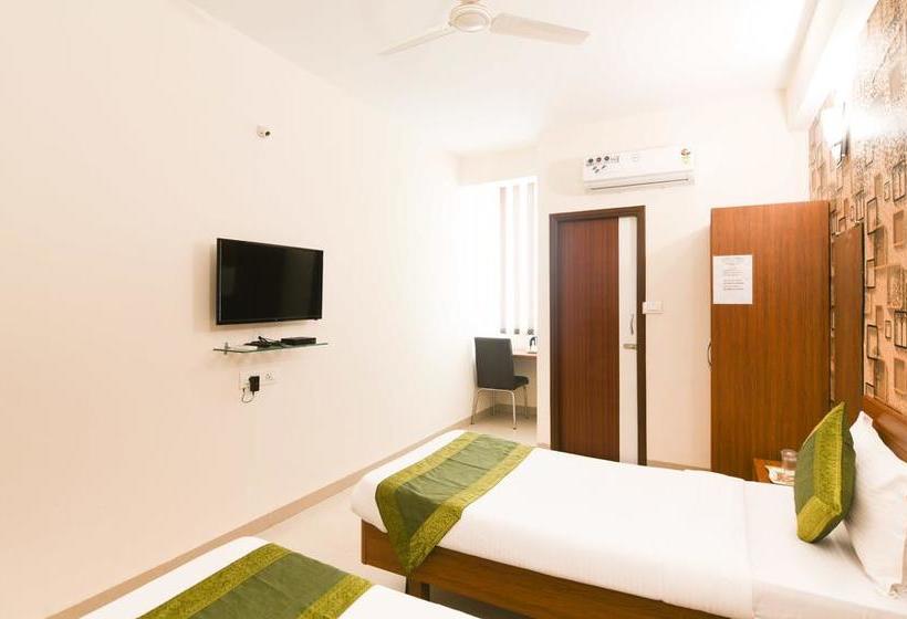 Hotel Treebo Prithviraj 17