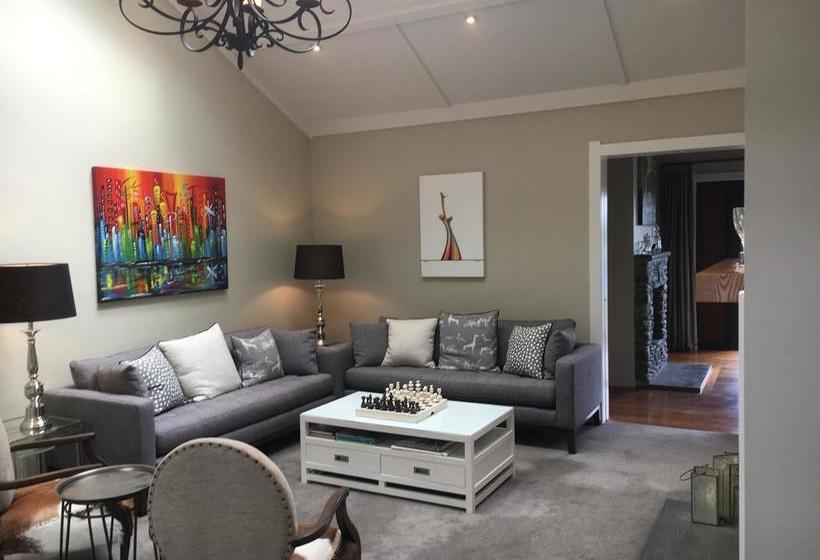 Resort Kalldeen Luxury Accommodation 1