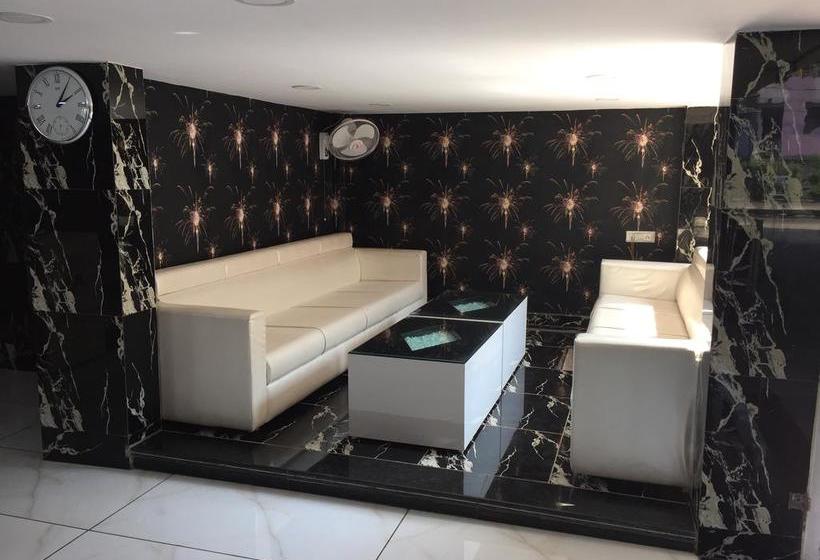 Hotel Bharat Regency 13