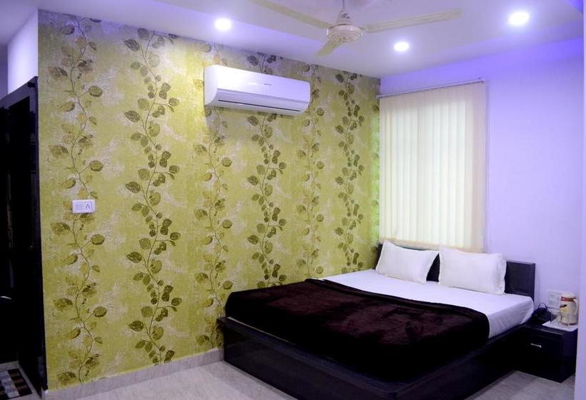 Hotel Bharat Regency 20