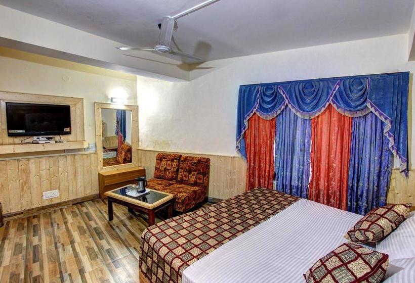 Hotel Highway Inn 11