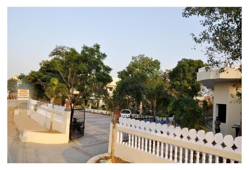 Hotel Eagle Nest Bharatpur