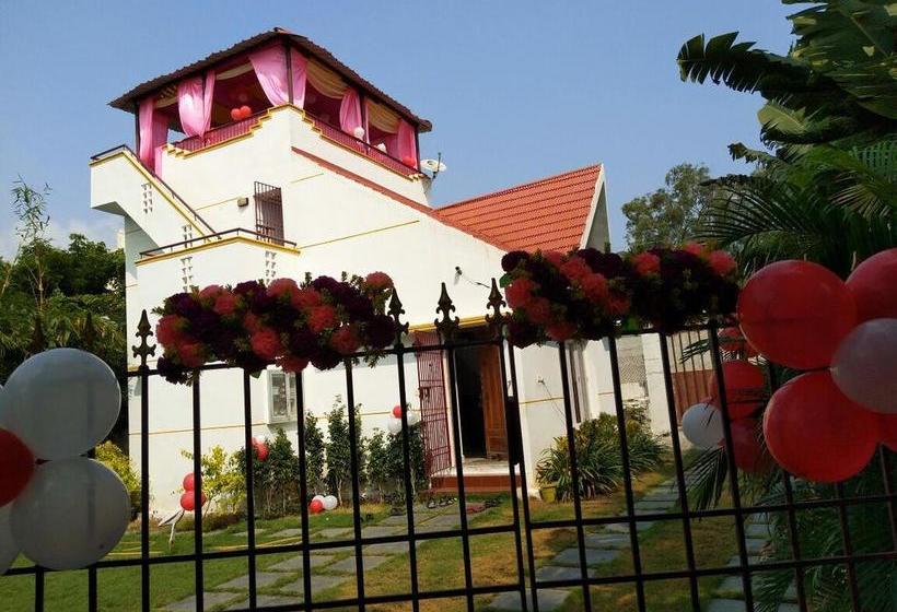 Lazy Day S Beach Resort Mahabalipuram