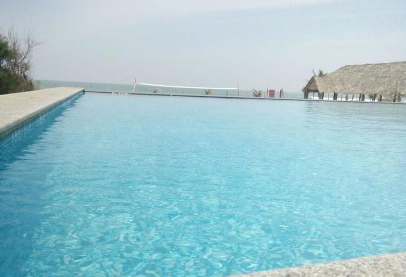 Lazy Day S Beach Resort 8