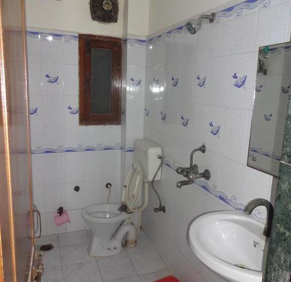 Hotel Giriraj Kripa Atithi Bhawan 18