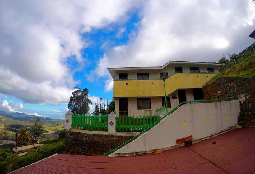 Hotel Hide Away Cottages Ooty 4