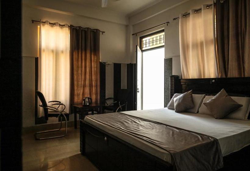 Hotel Nammastay Traveller S Hub 1