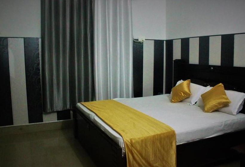 Hotel Nammastay Traveller S Hub 8