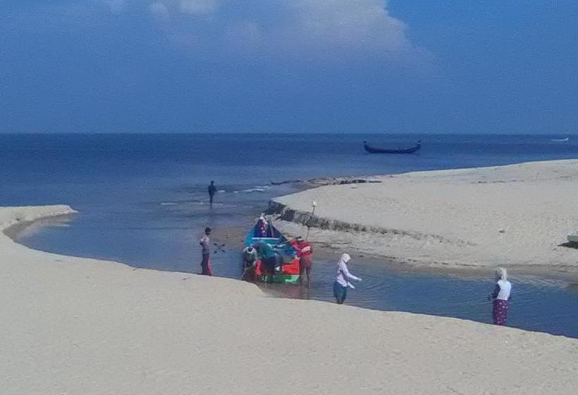 Bed and Breakfast Alleppey Beach Haven 8