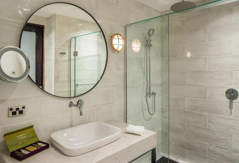 Hotel Doubletree By Hilton Wellington 7