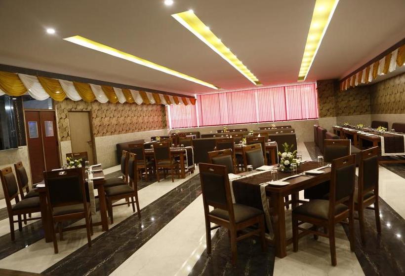 Hotel Cygnett Park Diarch Uttar Pradesh