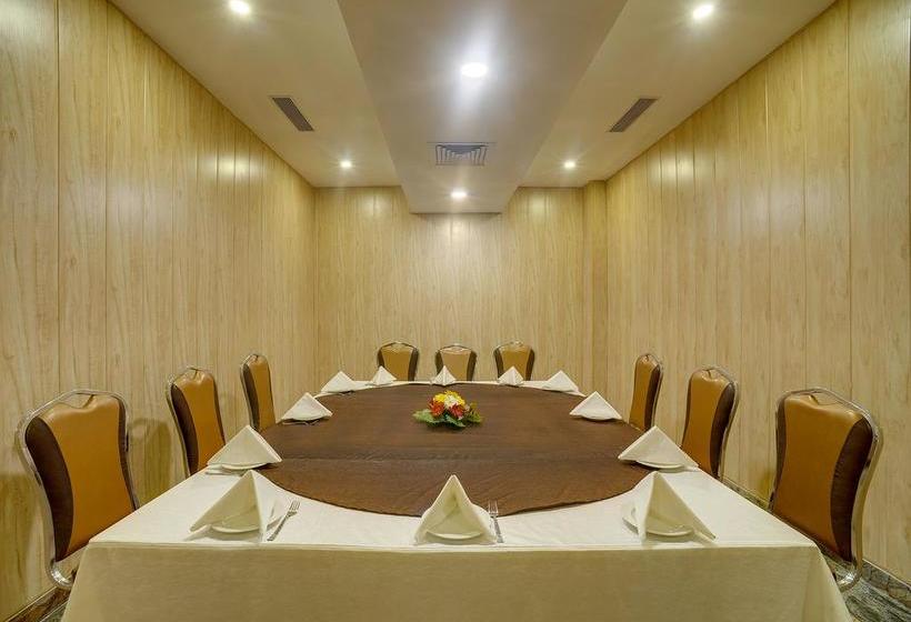 Hotel Cygnett Park Diarch 16