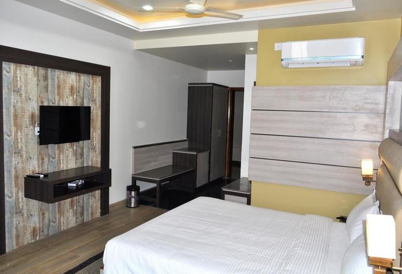 Hotel Continental Blue 13