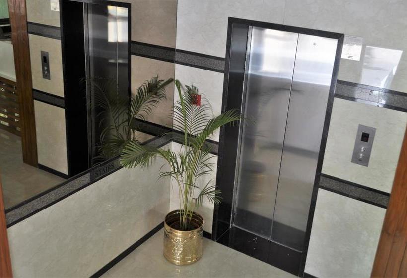 Hotel Continental Blue 8