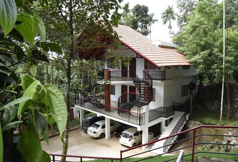 Edakkal Village Resort 8