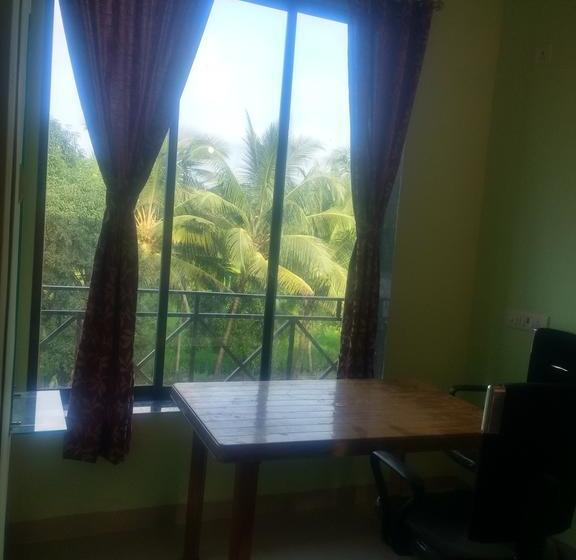 Hotel Adate S Homestay 11