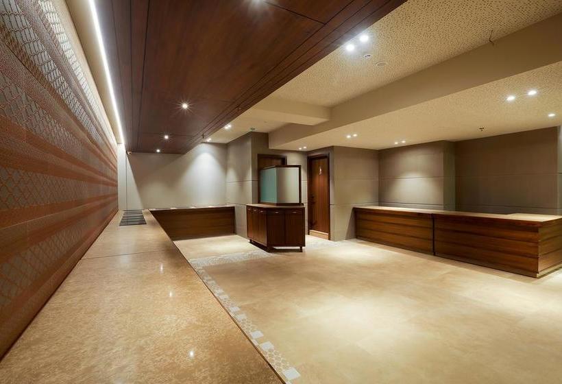 Hotel The Grandeur Boutique 12