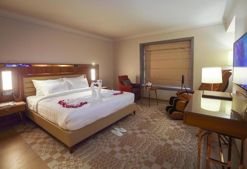 Hotel The Grandeur Boutique 16