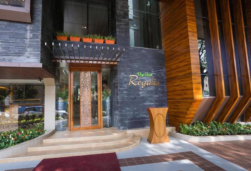 Hotel The Grandeur Boutique 18