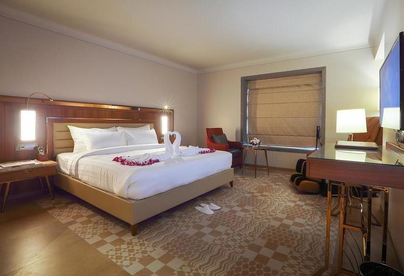 Hotel The Grandeur Boutique 8