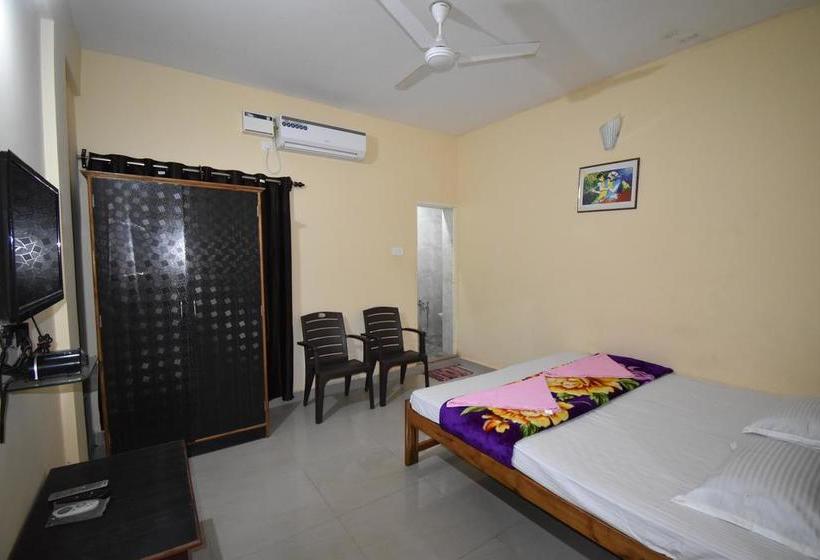 Hotel Kunal Beach House 17
