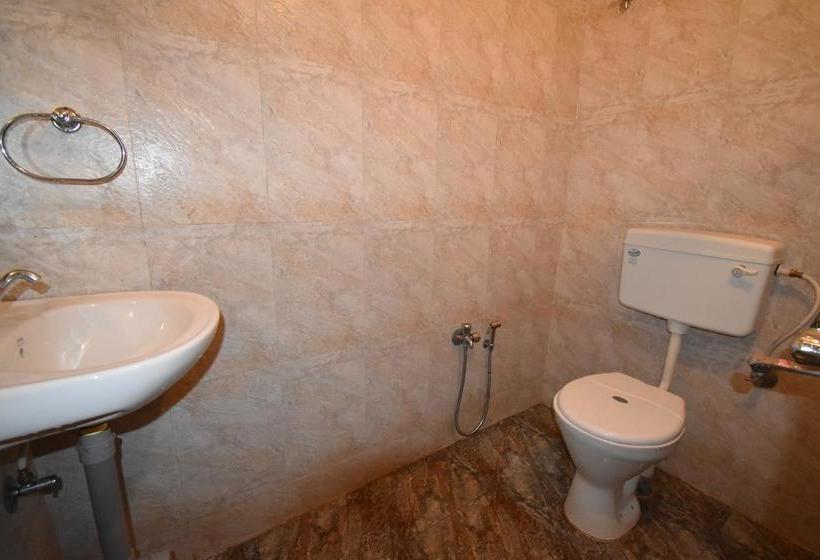 Hotel Kunal Beach House 19