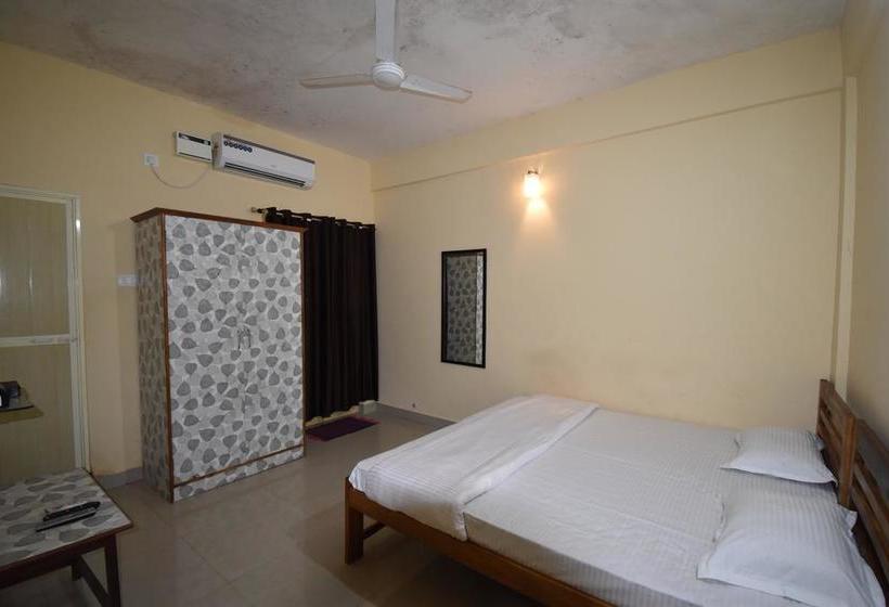 Hotel Kunal Beach House 3