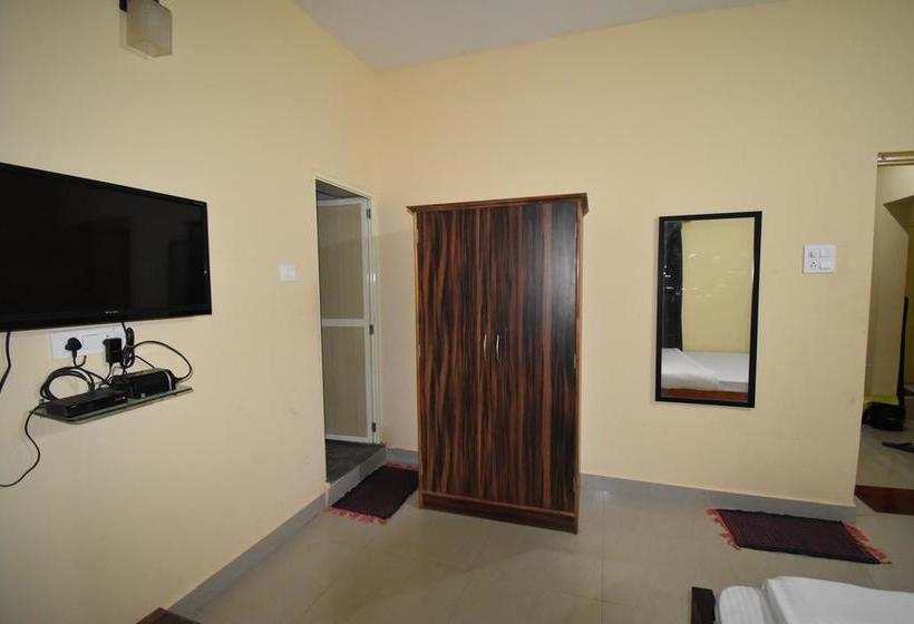 Hotel Kunal Beach House 4