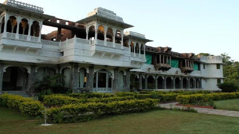 Hotel Kanj The Haveli Resort 1