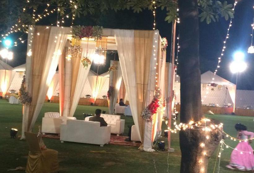 Hotel Raj Mahal Resort & Spa 4