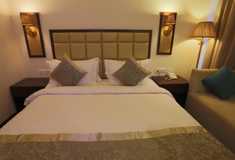 Hotel Sinon Baga Retreat 11