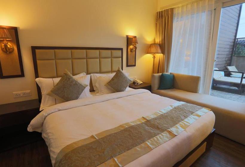 Hotel Sinon Baga Retreat 18